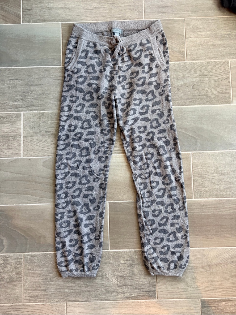 Barefoot Dreams Cozy Gray Leopard Print Jogger Pants